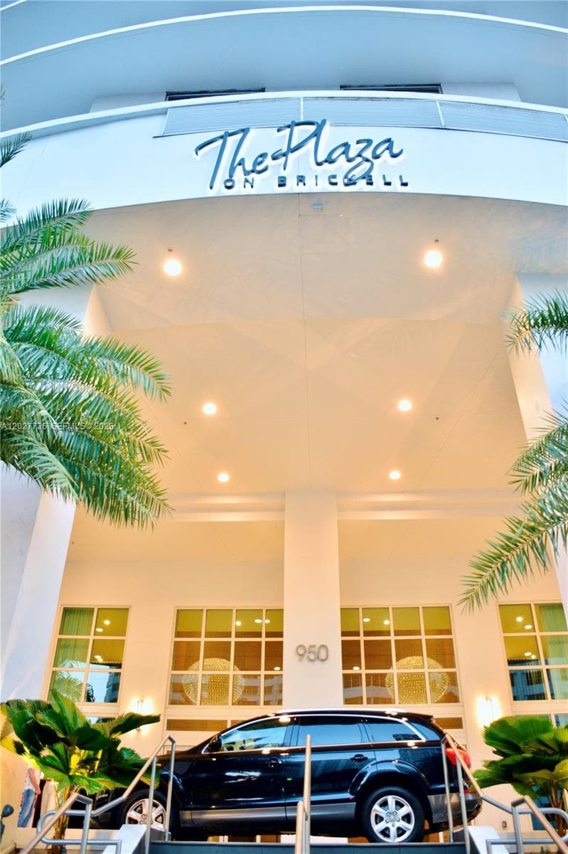 951 BRICKELL # 2609, Miami, FL 33131 photo 5