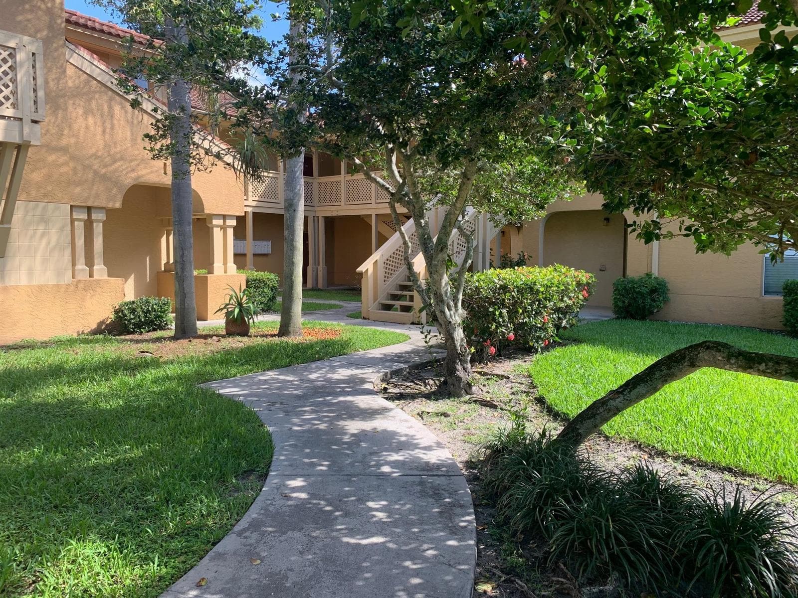 4799 Via Palm Lakes # 1611, West Palm Beach, FL 33417 photo 3