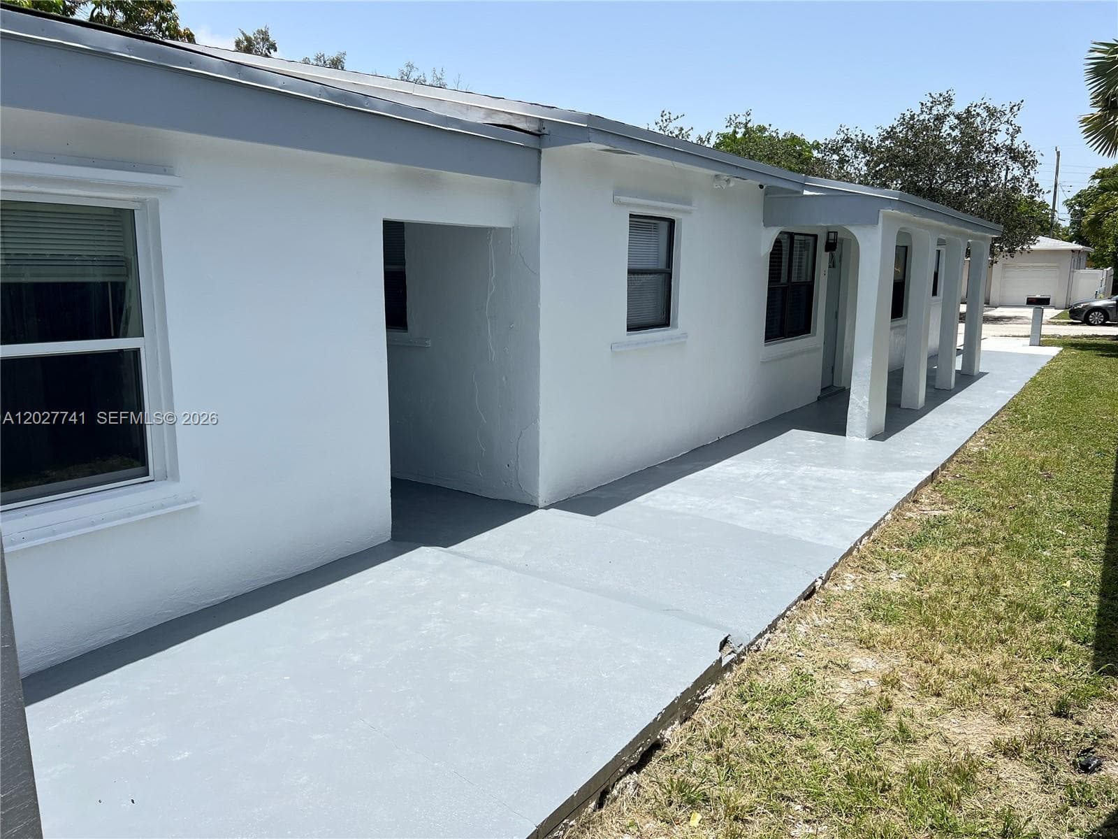 2226 Cody St, Hollywood, FL 33020 photo 4