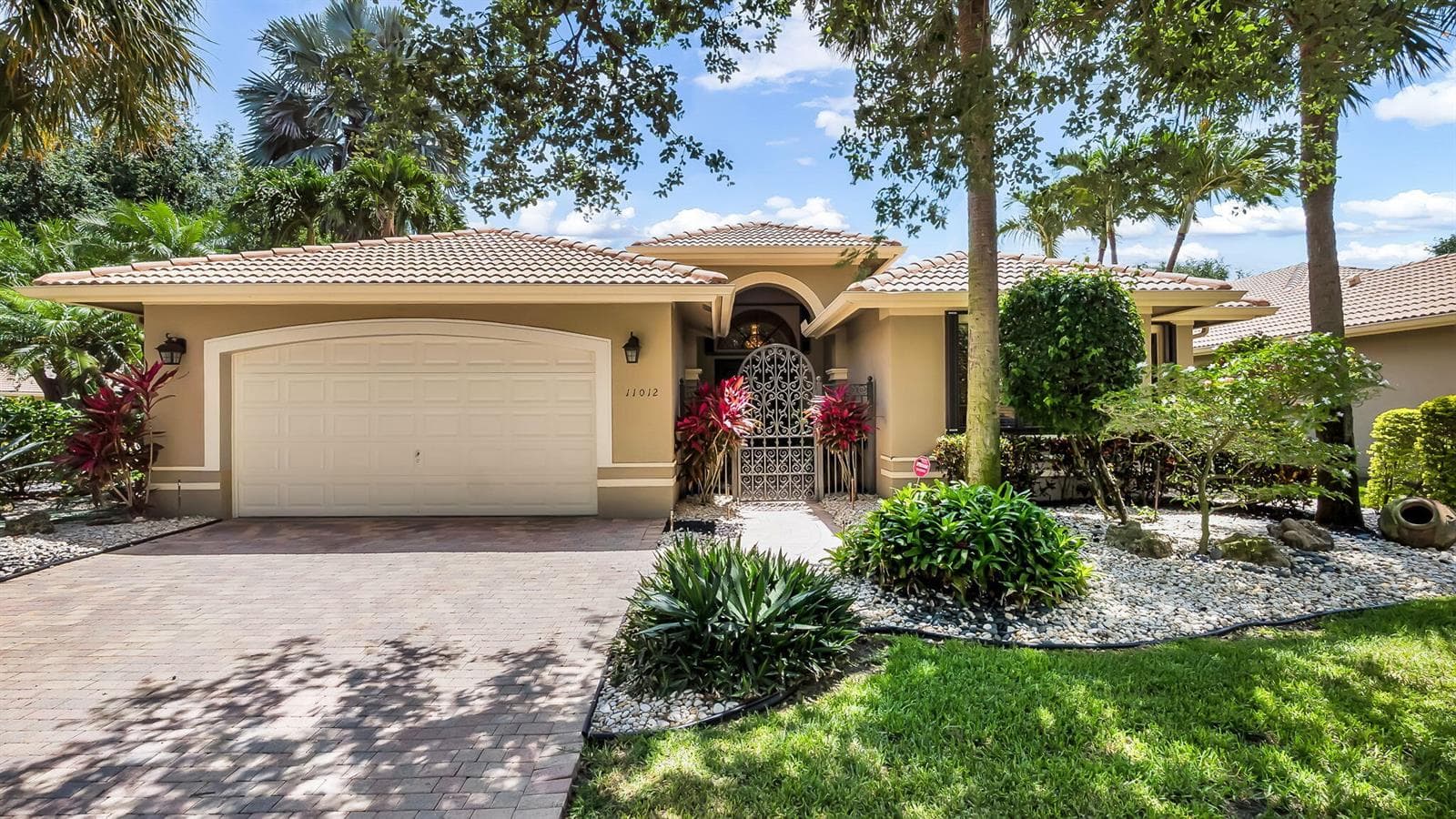 11012 Vía Sorrento, Boynton Beach, FL 33437 photo 2
