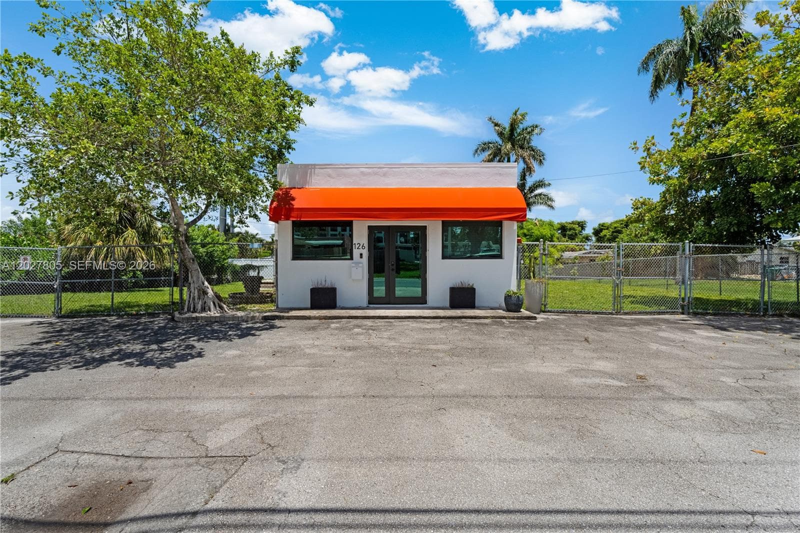 126 NE 1st Ave, Dania Beach, FL 33004 photo 3
