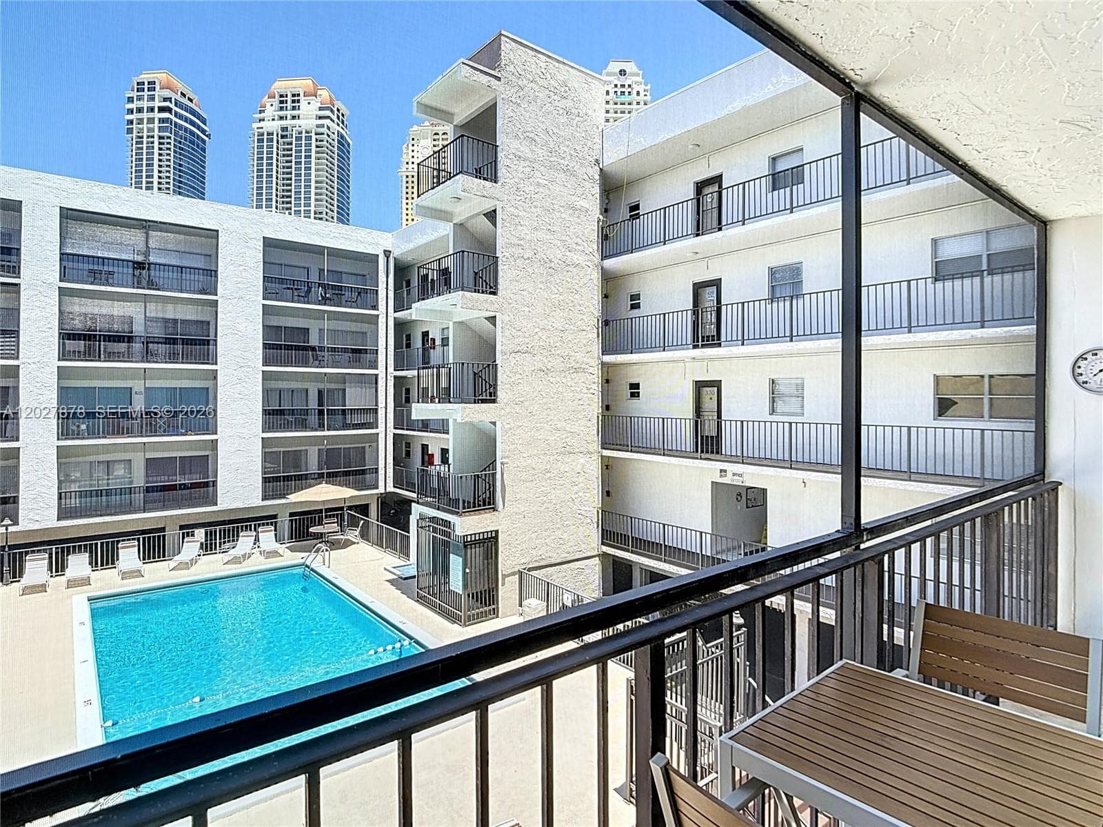 201 178th Dr # 315, Sunny Isles Beach, FL 33160 photo 2