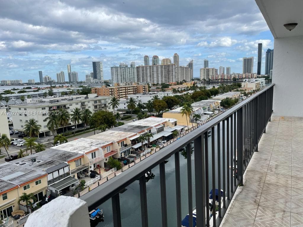 3545 NE 166th St # 1004, North Miami Beach, FL 33160 photo 3