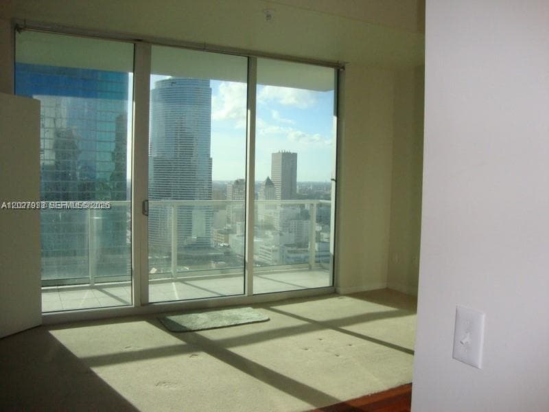 300 S Biscayne Blvd # T-2909, Miami, FL 33131 photo 5