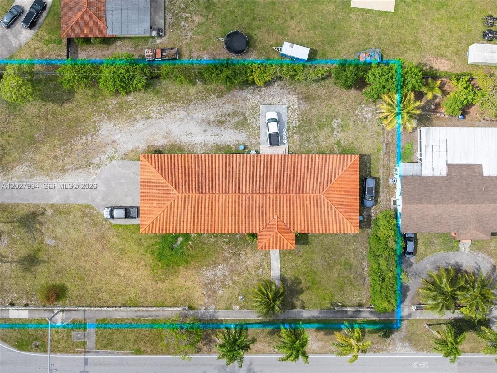 1895 NW 175th St, Miami Gardens, FL 33056 photo 2
