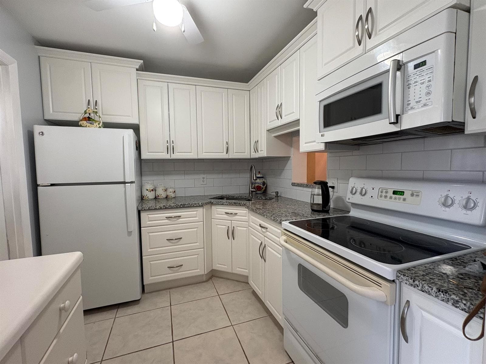 108 NE 20th Avenue NE # 206, Boynton Beach, FL 33435 photo 2
