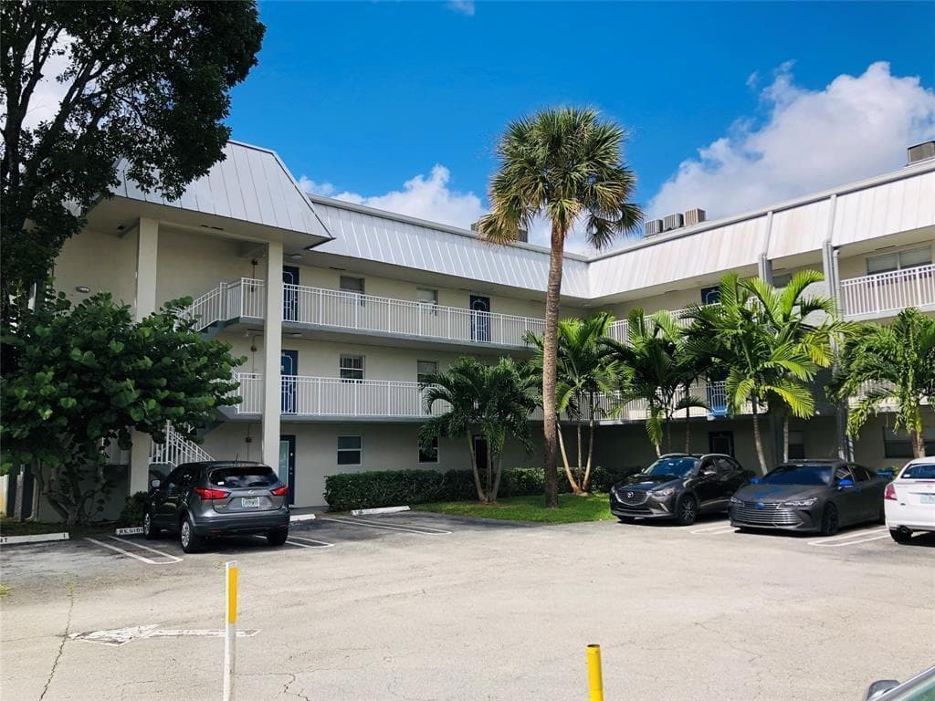 2960 Riverside Drive # 312-2, Coral Springs, FL 33065 photo 2