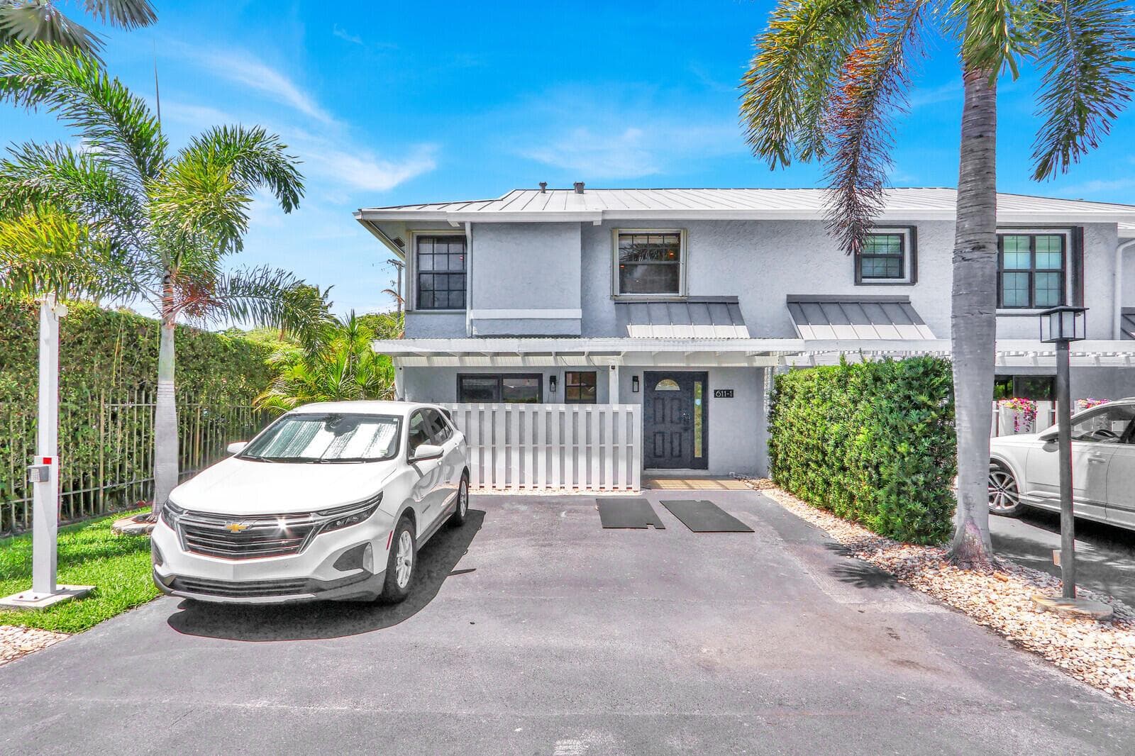 611 NE 12th Terrace # 1, Boynton Beach, FL 33435 photo 2