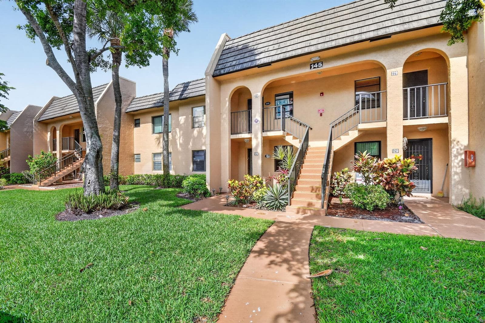 145 Lake Nancy Lane # 128, West Palm Beach, FL 33411 photo 2