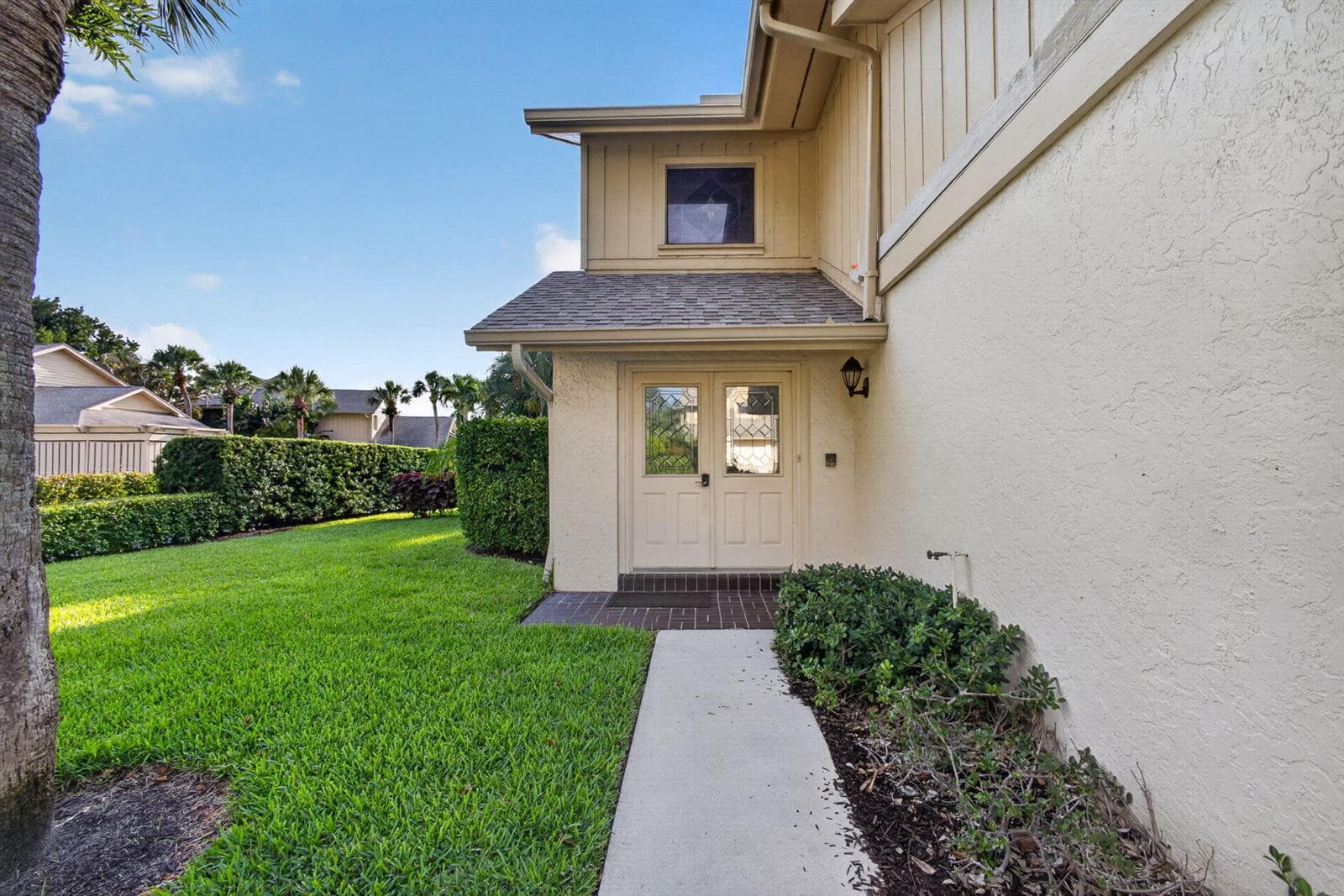 17137 Waterbend Drive # 204, Jupiter, FL 33477 photo 2