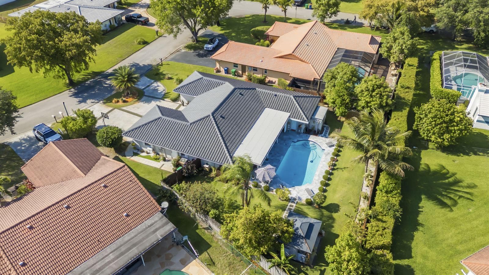 8555 SW 1st Place, Coral Springs, FL 33071 photo 2