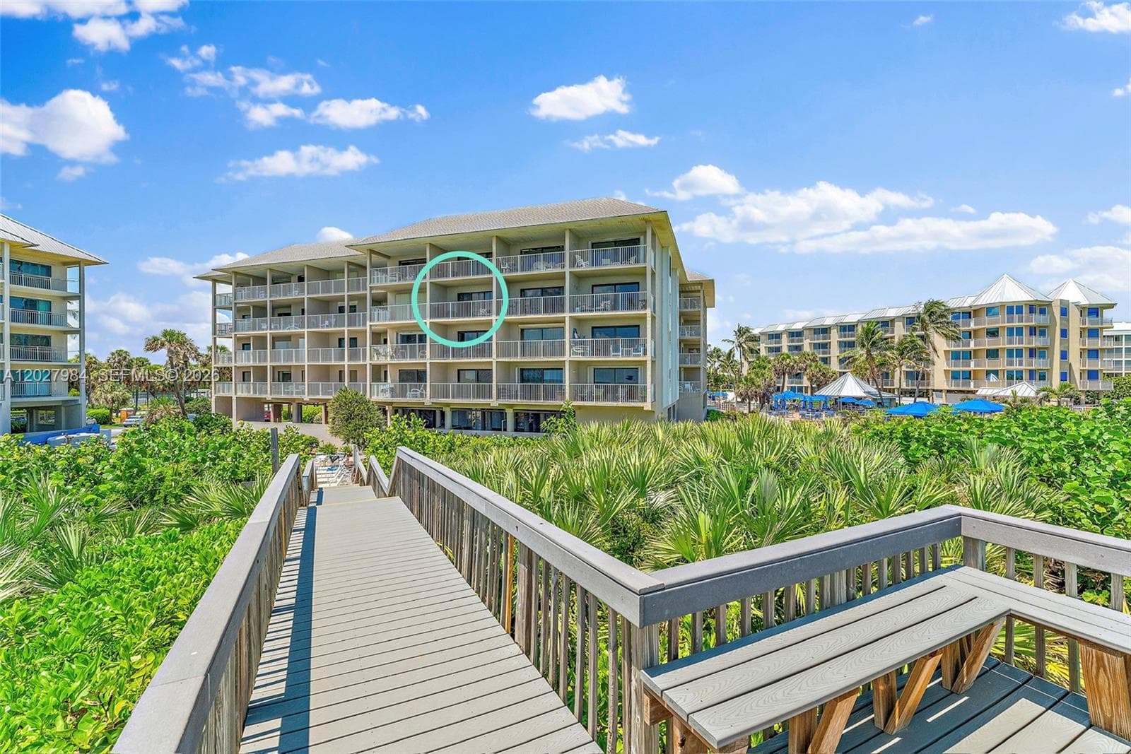 429 NE Tradewind Ln # 305, Hutchinson Island, FL 34996 photo 4