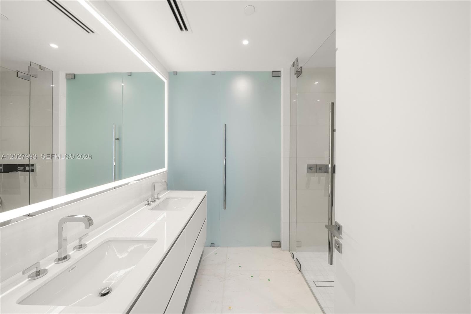 300 Biscayne Boulevard Way # 3905W, Miami, FL 33131 photo 5