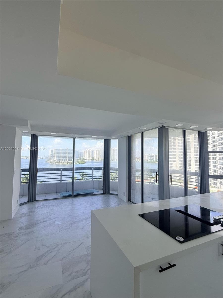 19101 NE 36th Ct # 1005, Aventura, FL 33180 photo 5