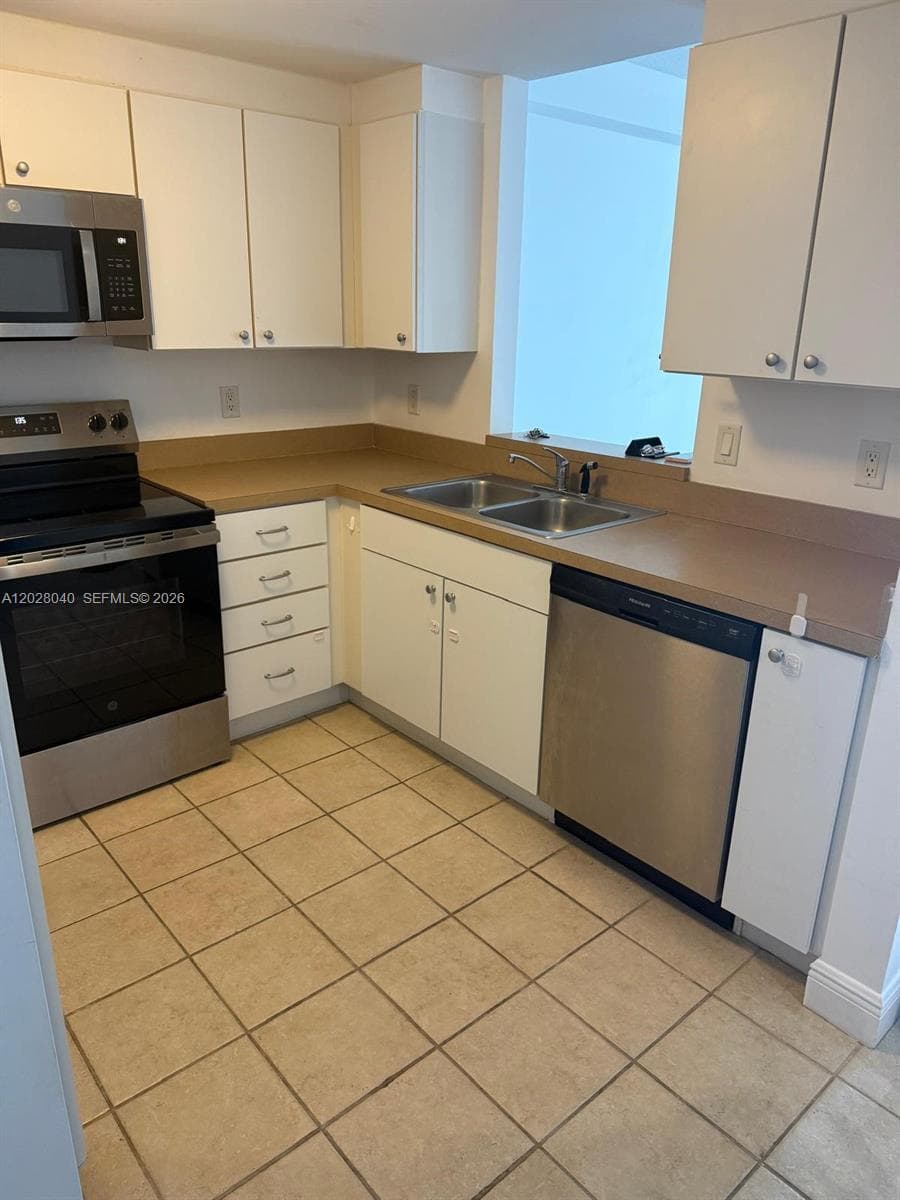 1250 S Miami Ave # 1412, Miami, FL 33130 photo 3