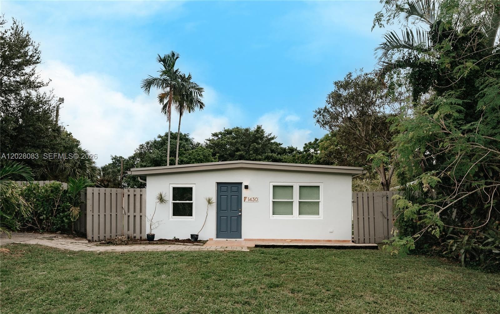 1430 SW 32nd Ct, Fort Lauderdale, FL 33315 photo 2