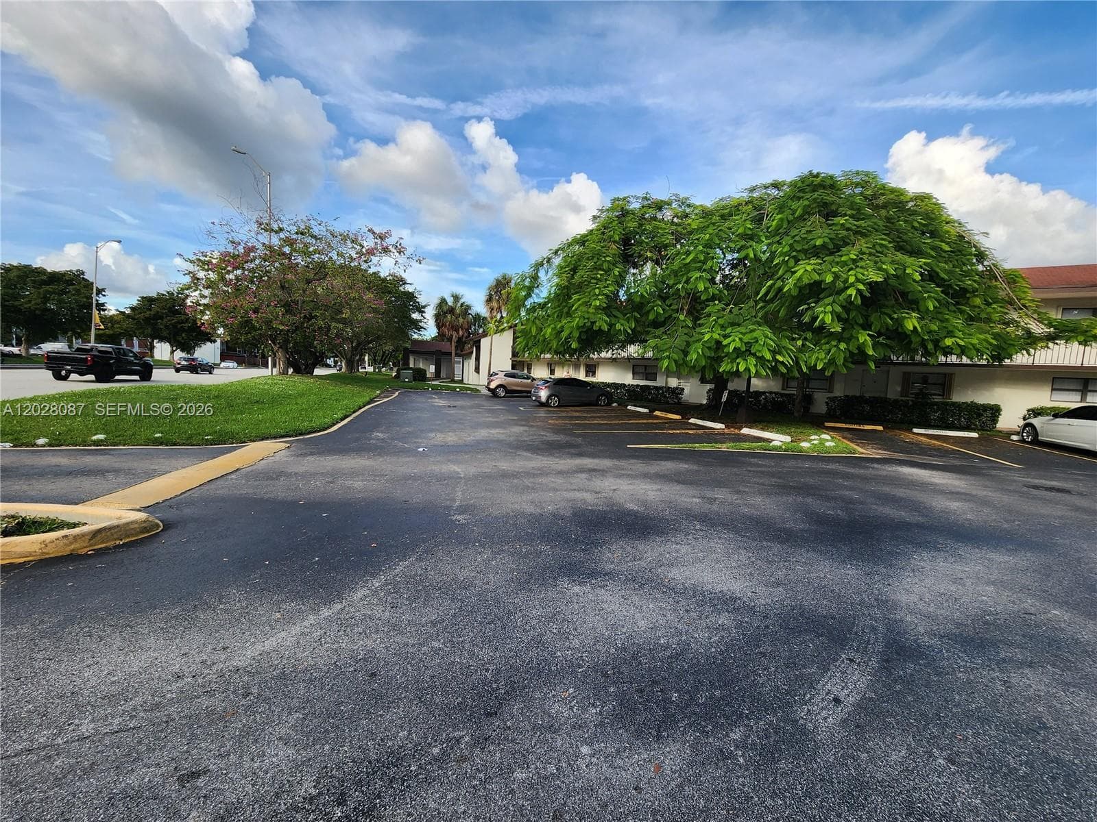 461 NW 107 Ave # 102, Miami, FL 33172 photo 4
