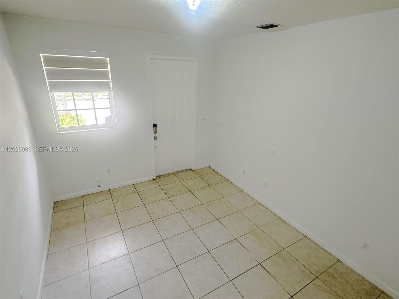 662 NE 21st Ter, Homestead, FL 33033 photo 5