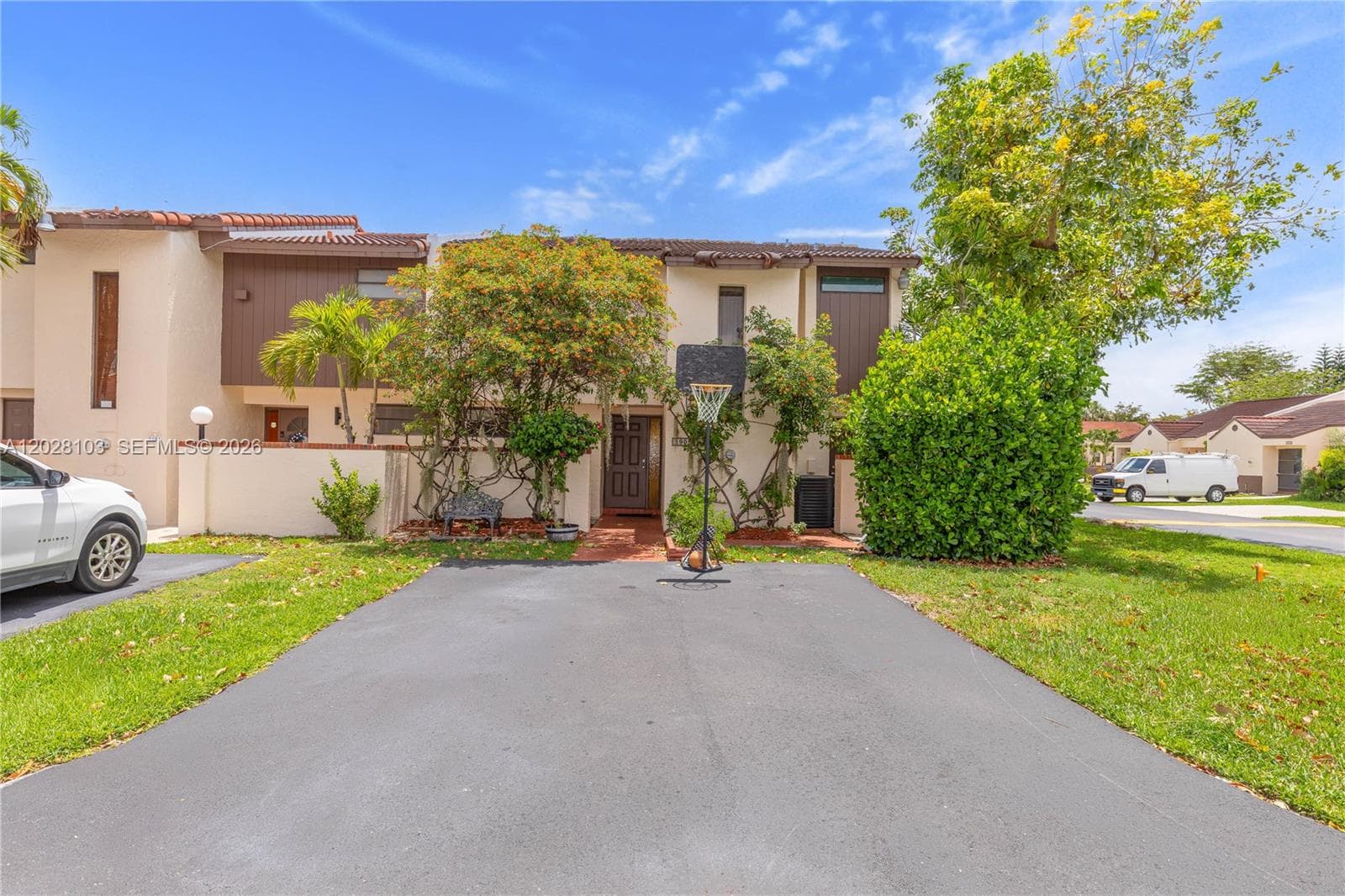 9055 SW 149th Pl, Miami, FL 33196 photo 4