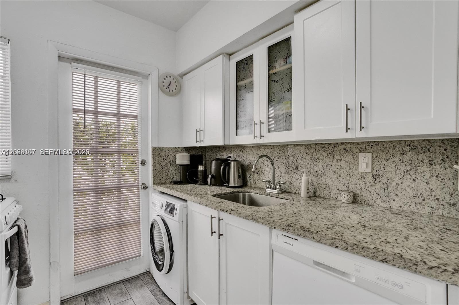 911 Meridian Ave # 104, Miami Beach, FL 33139 photo 5