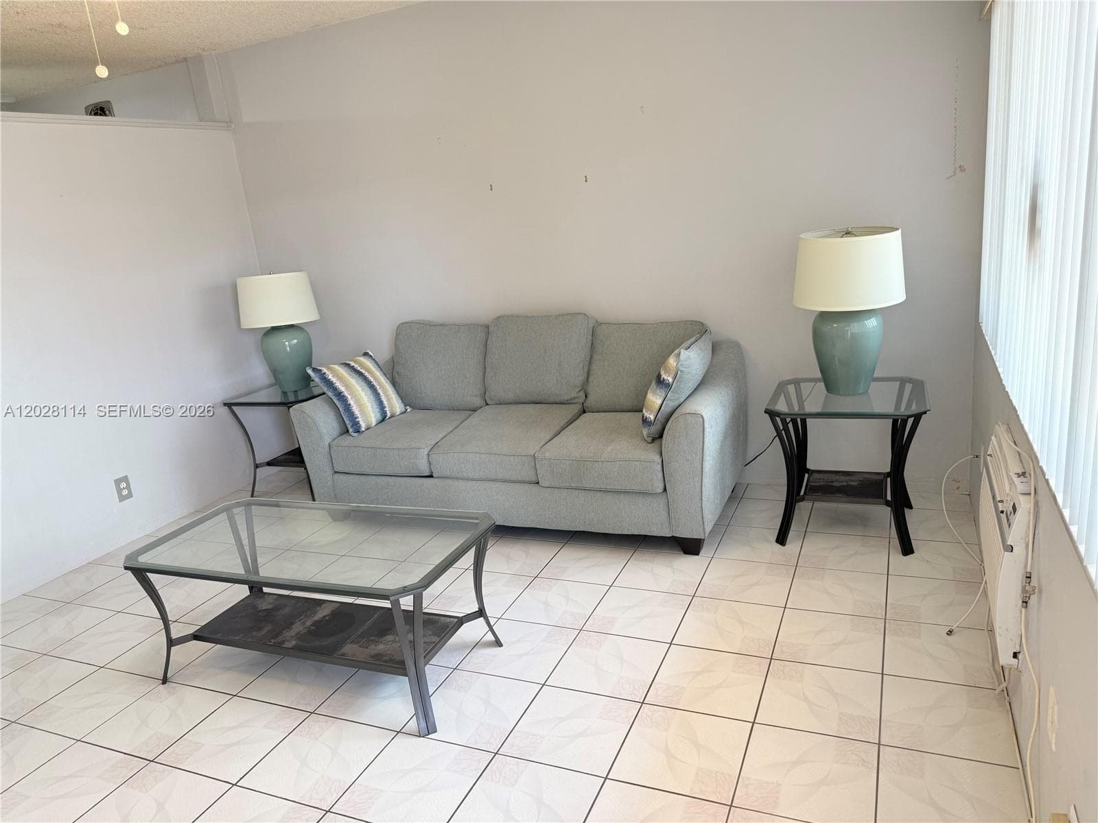 725 SW 11 Ave # F8, Hallandale Beach, FL 33009 photo 4