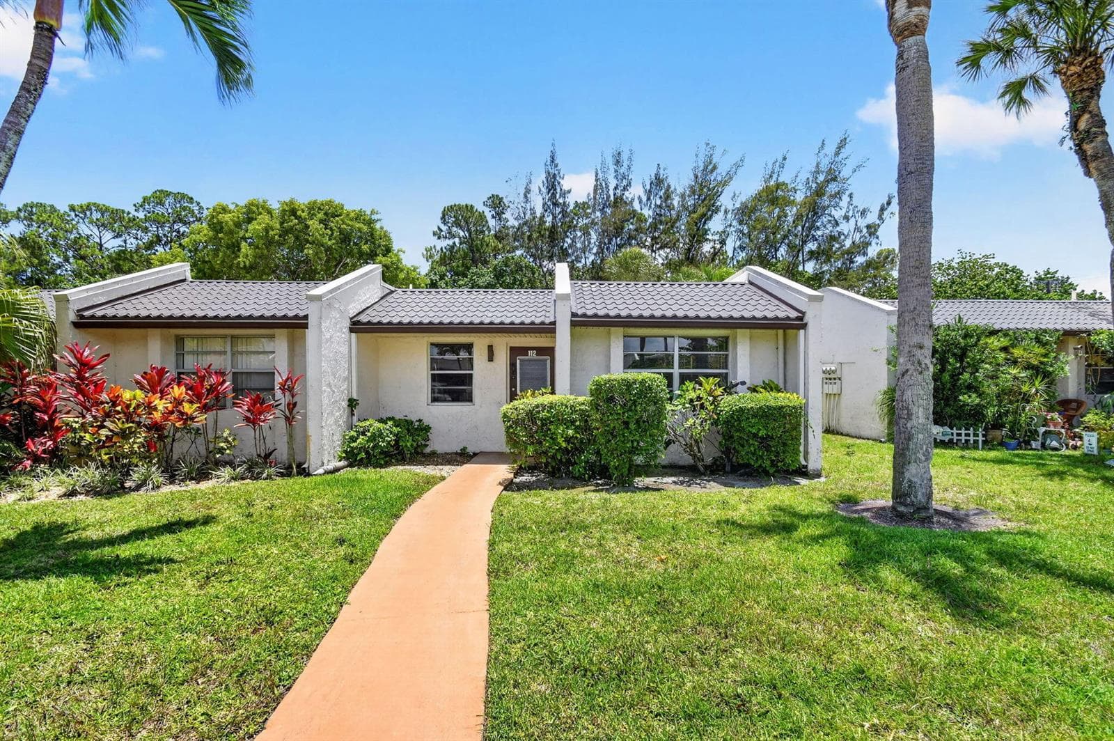 112 Lake Olive Drive, Royal Palm Beach, FL 33411 photo 2