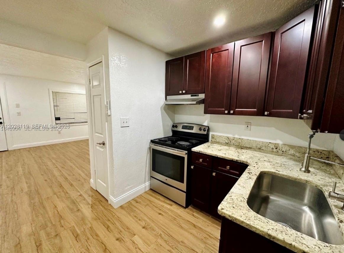 813 W Jefferson ST # 5, Orlando, FL 32805 photo 3