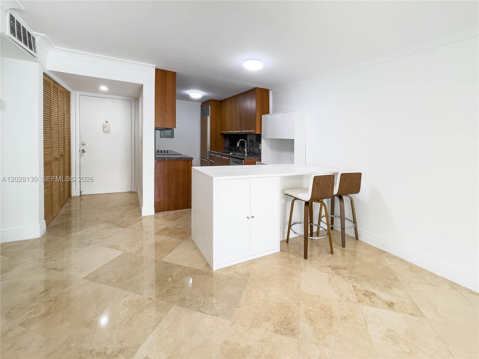 1670 Bay Rd # 2D, Miami Beach, FL 33139 photo 3