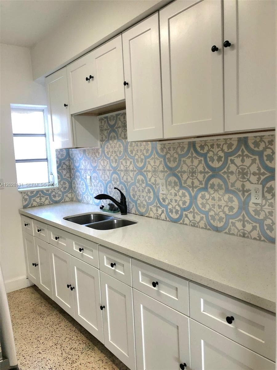 7135 Rue Granville # 4, Miami Beach, FL 33141 photo 2