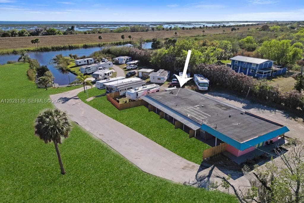1421 NE US Highway 441 # 10, Okeechobee, FL 34974 photo 2