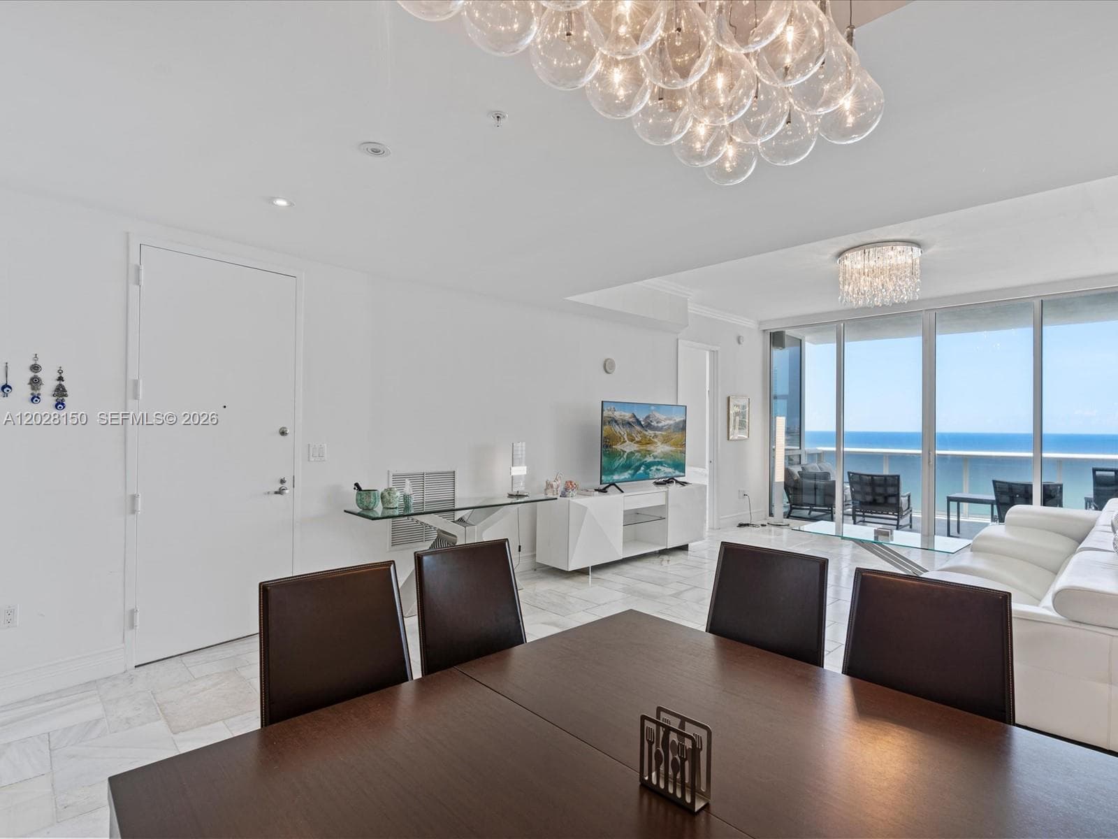 18101 Collins Ave # 1904, Sunny Isles Beach, FL 33160 photo 2