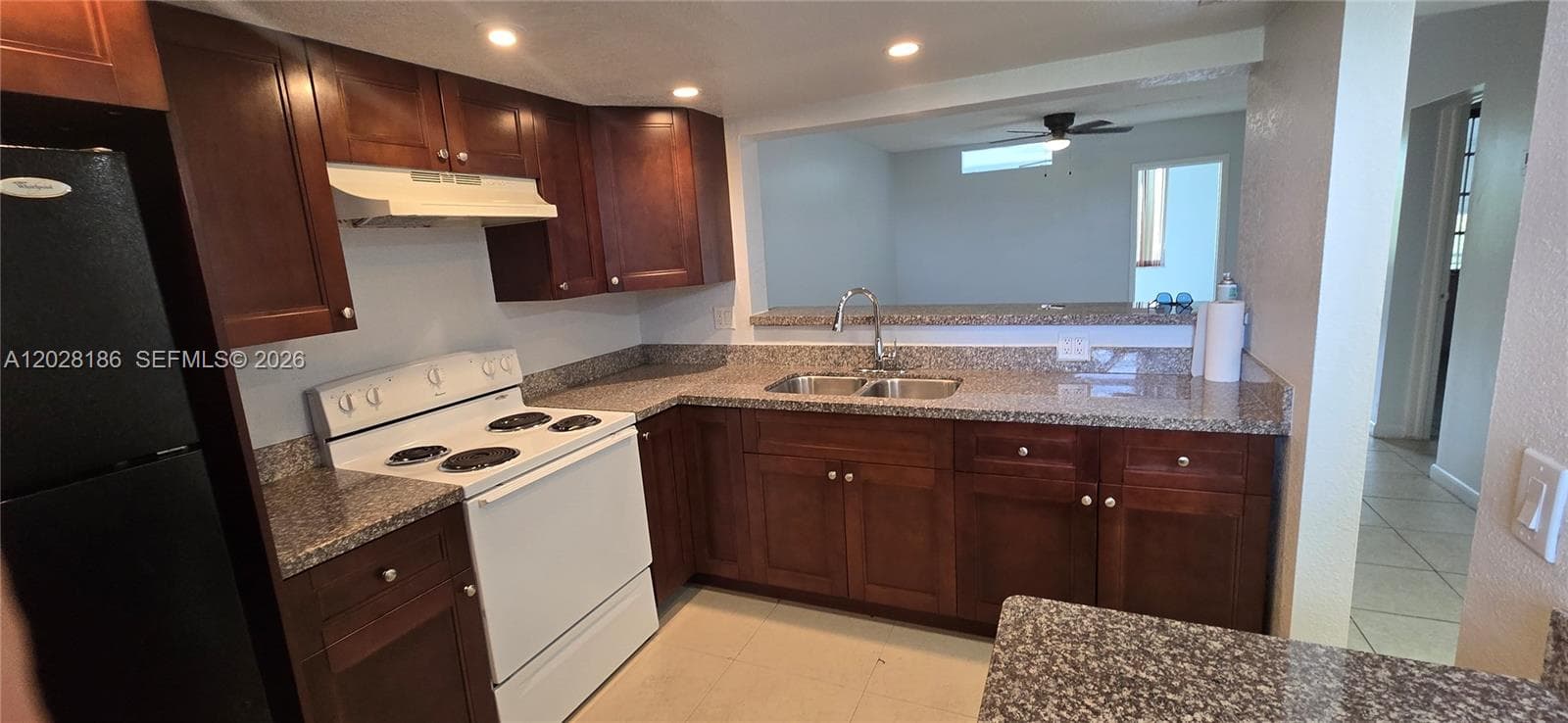 5335 NW 10th Ct # 307, Plantation, FL 33313 photo 3