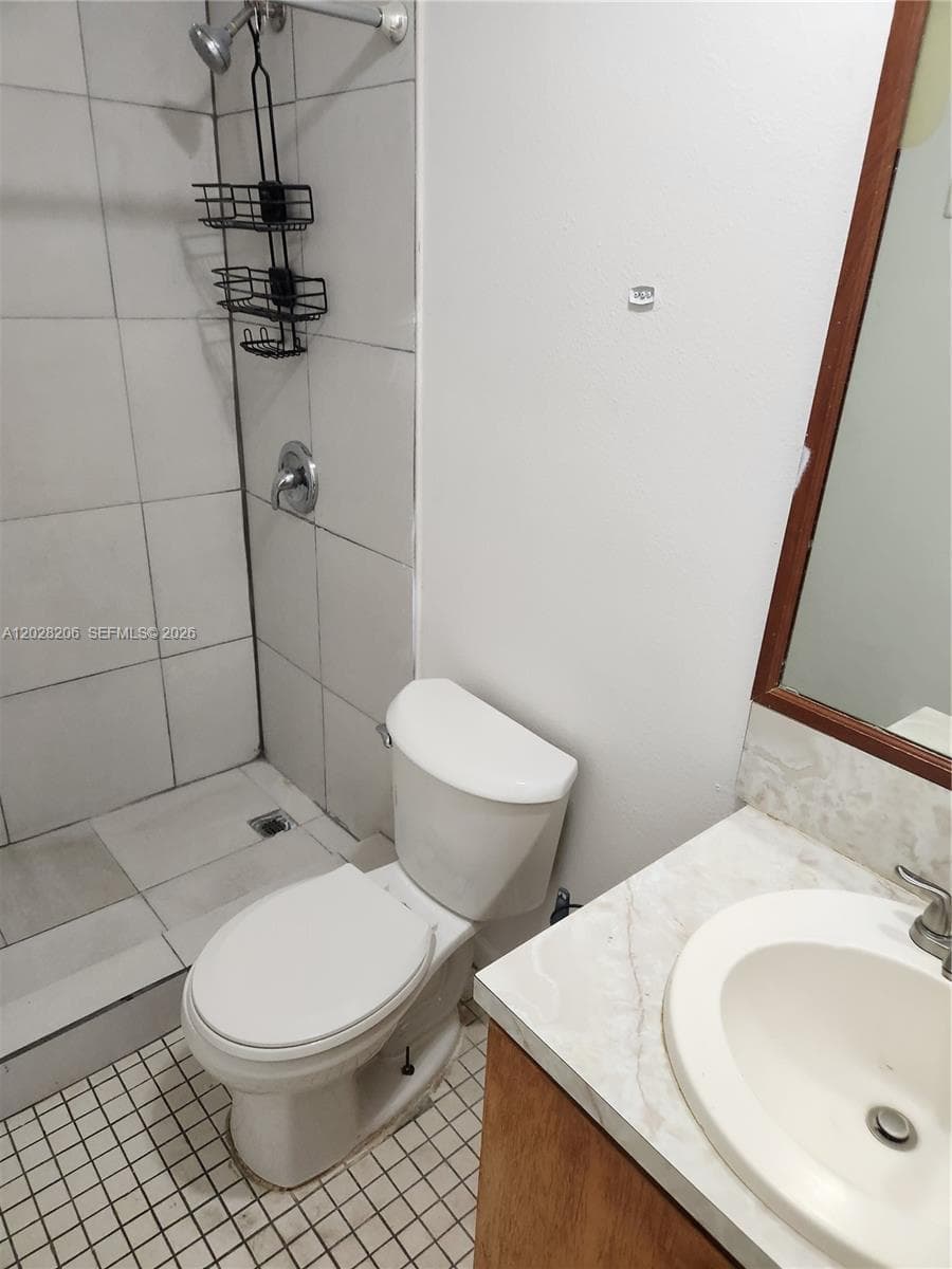 9430 SW 170th St # 302, Palmetto Bay, FL 33157 photo 4