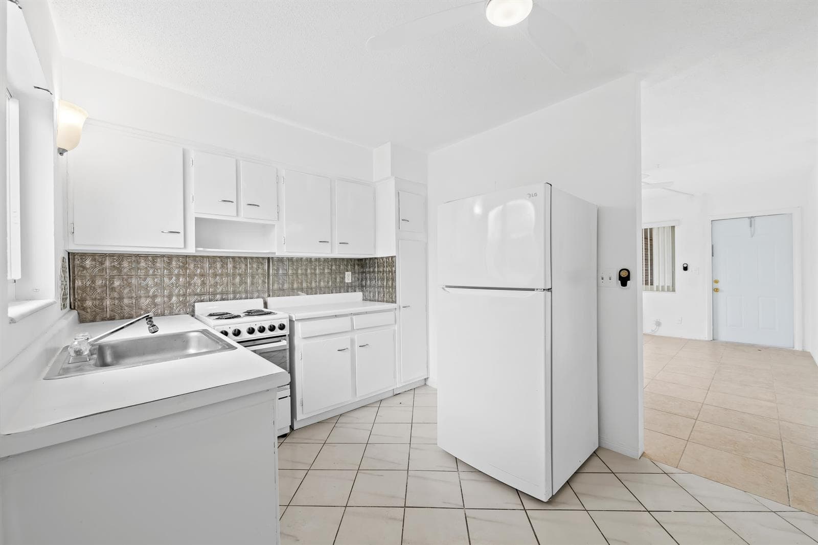 2601 NE 1st Street # 17, Pompano Beach, FL 33062 photo 5