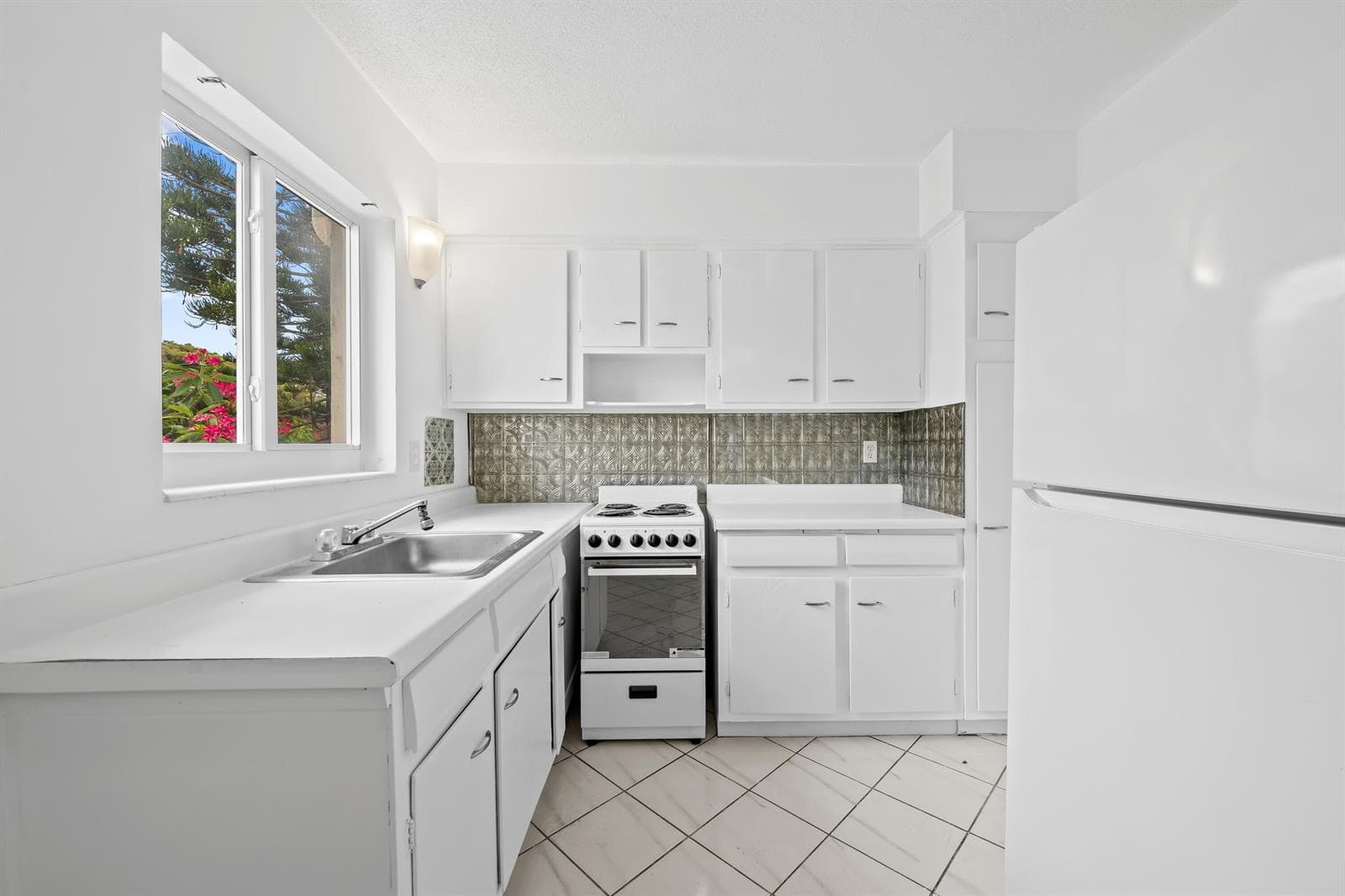 2601 NE 1st Street # 17, Pompano Beach, FL 33062 photo 4