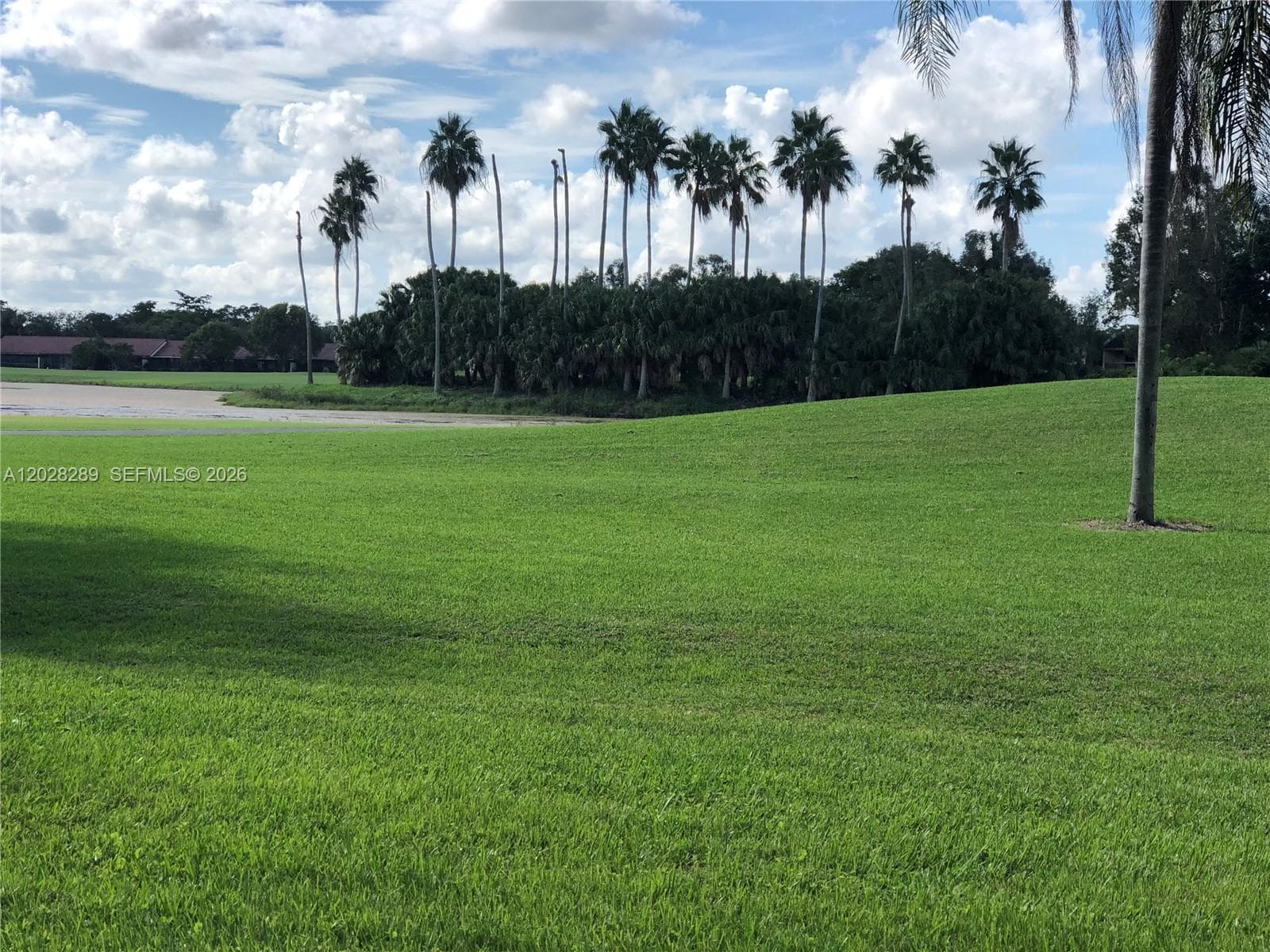 16300 Golf Club Rd # 105, Weston, FL 33326 photo 2