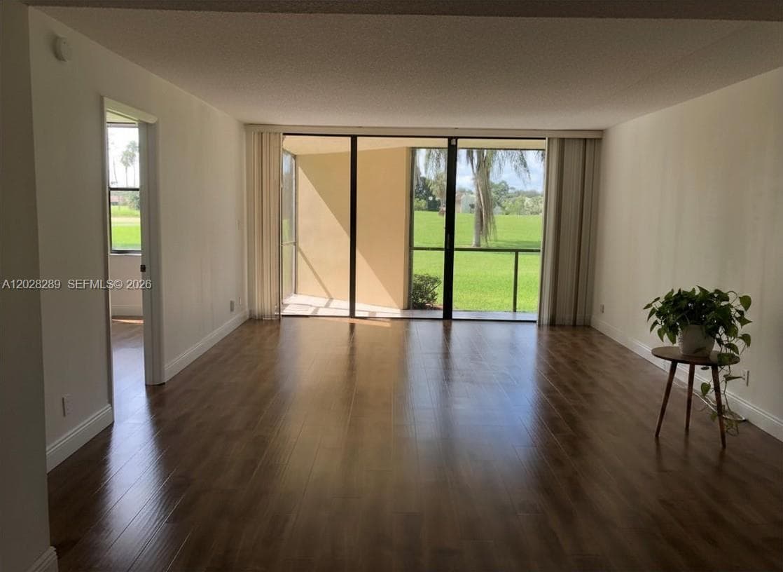 16300 Golf Club Rd # 105, Weston, FL 33326 photo 4