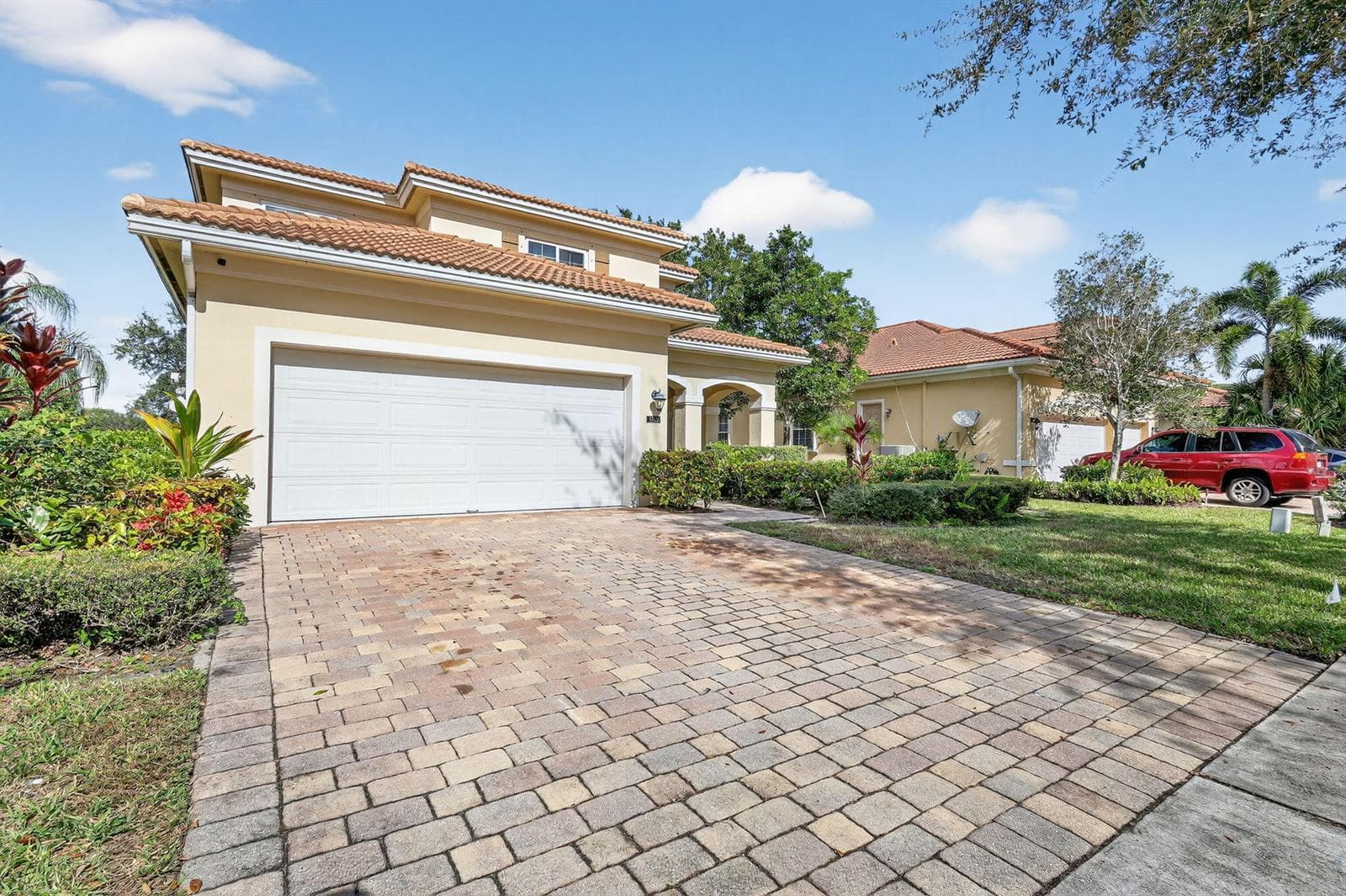 6720 Osage Circle, FL 33413 photo 2