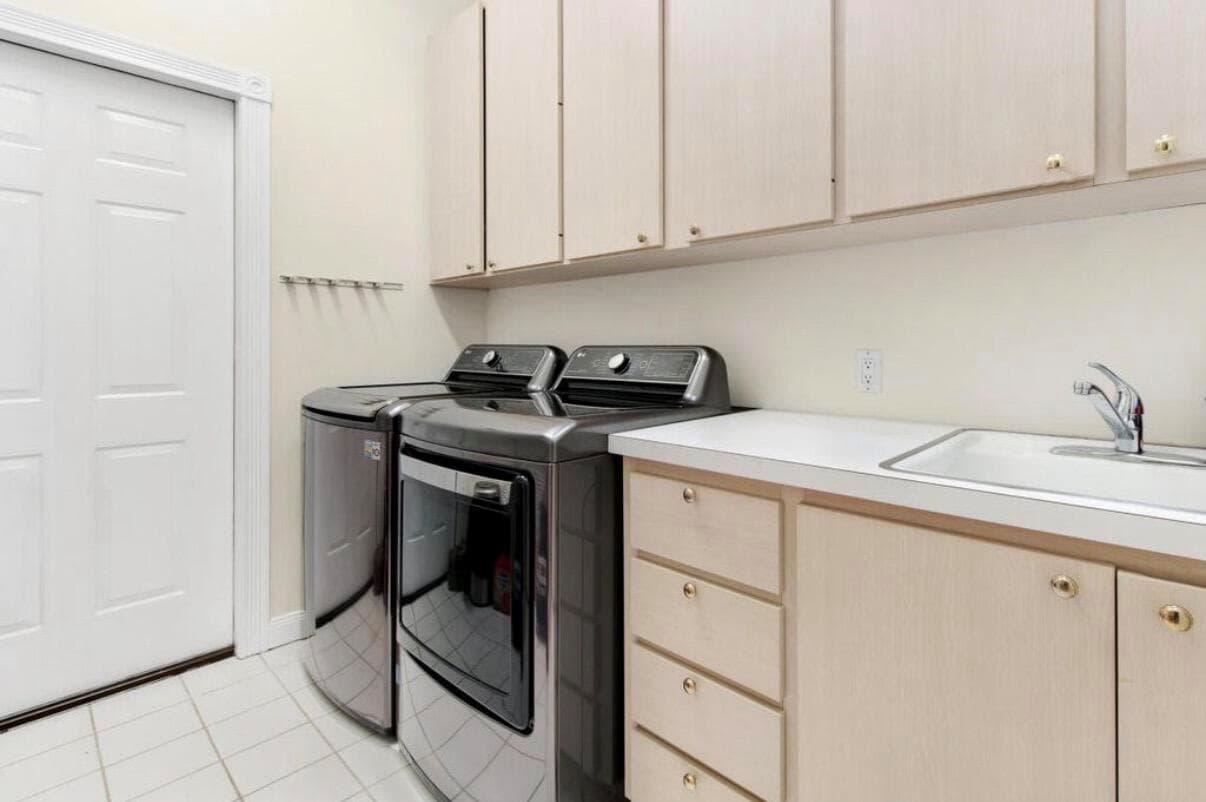 1092 Bedford Avenue, Palm Beach Gardens, FL 33403 photo 5