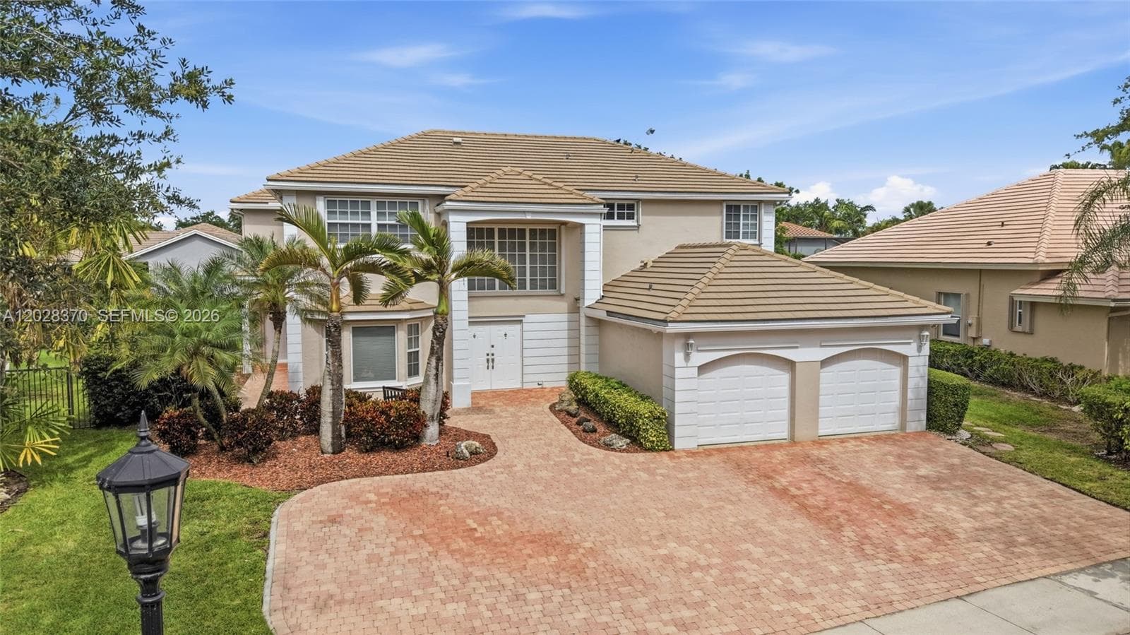 2608 Oakbrook Ct, Weston, FL 33332 photo 3