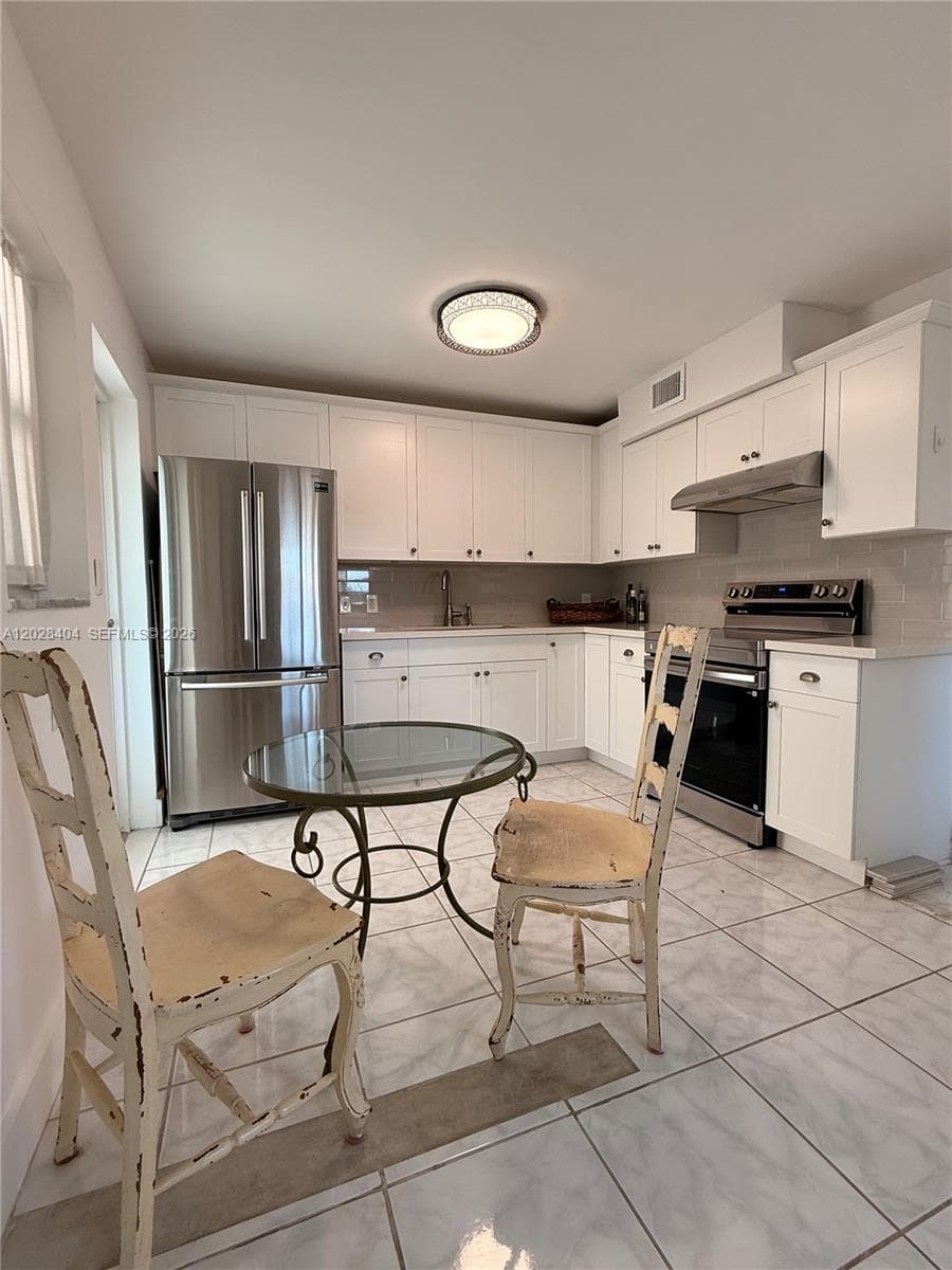 1400 Lincoln Rd # 301, Miami Beach, FL 33139 photo 5