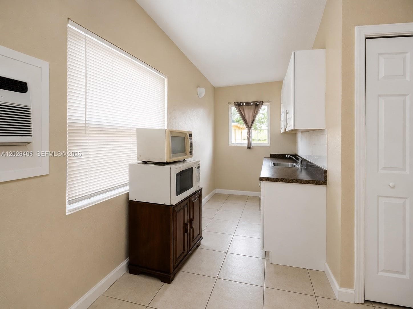 520 SW 6th Ave # 2, Homestead, FL 33030 photo 4