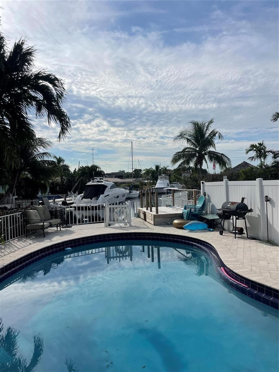 2708 NE 14th Street Causeway # 2, Pompano Beach, FL 33062 photo 2