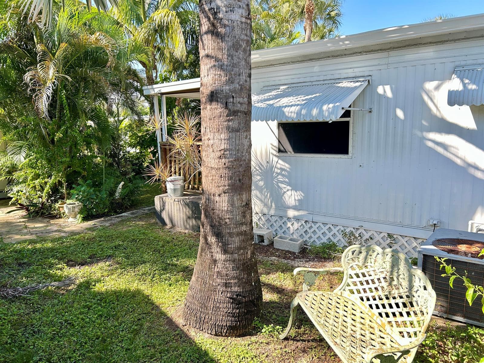 425 Bougainvilla Drive, Deerfield Beach, FL 33442 photo 4