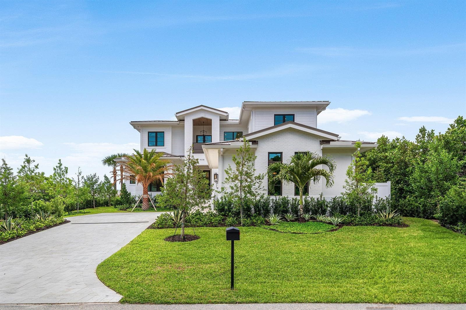 908 N Atlantic Drive, Lantana, FL 33462 photo 3