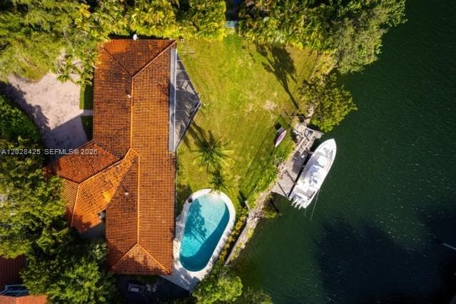 230 Edgewater Dr, Coral Gables, FL 33133 photo 2