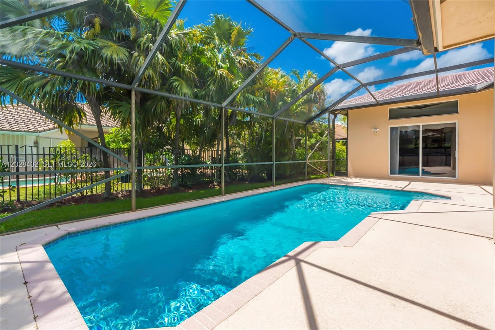 3852 Oak Ridge Cir, Weston, FL 33331 photo 2