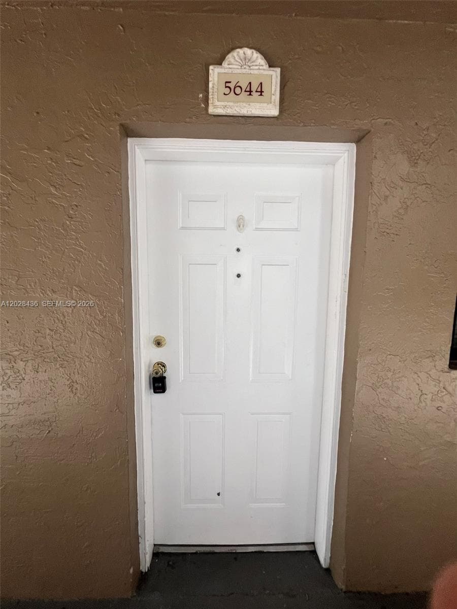 5644 W 25th Ct # 5644, Hialeah, FL 33016 photo 2