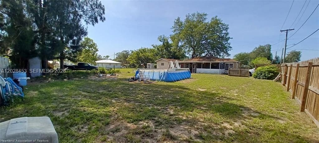 509 S Florida Ave, Avon Park, FL 33825 photo 2