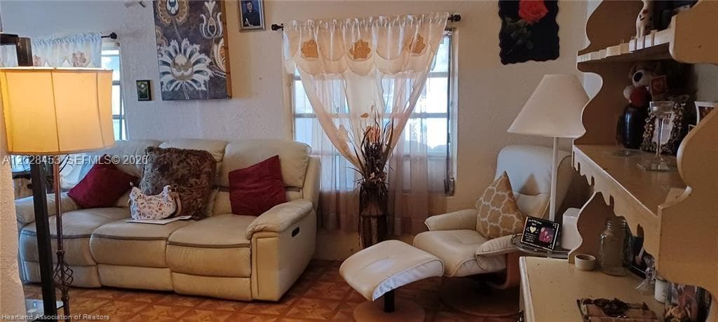509 S Florida Ave, Avon Park, FL 33825 photo 5